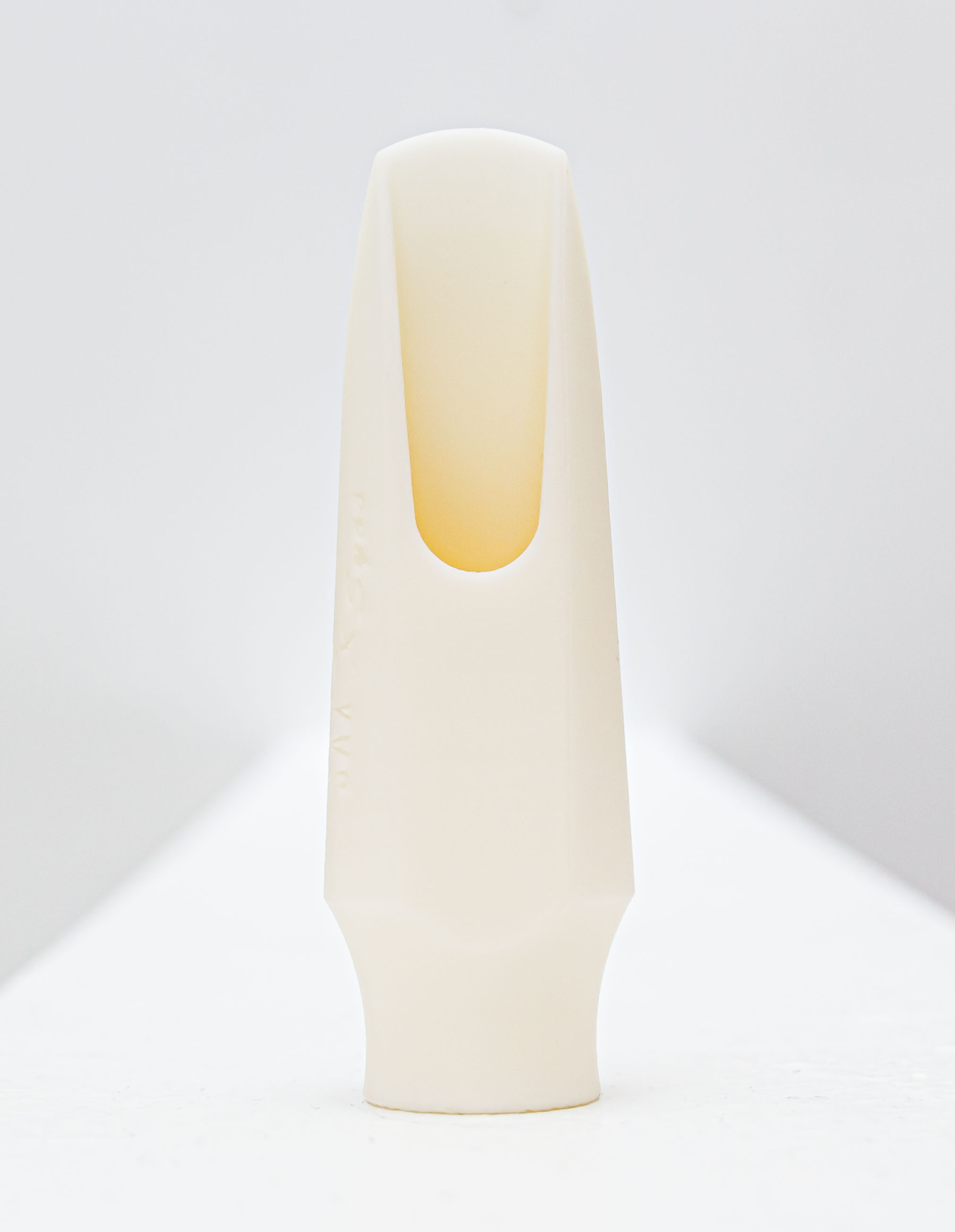 Jimmy Sax's alto saxophone mouthpiece by Syos